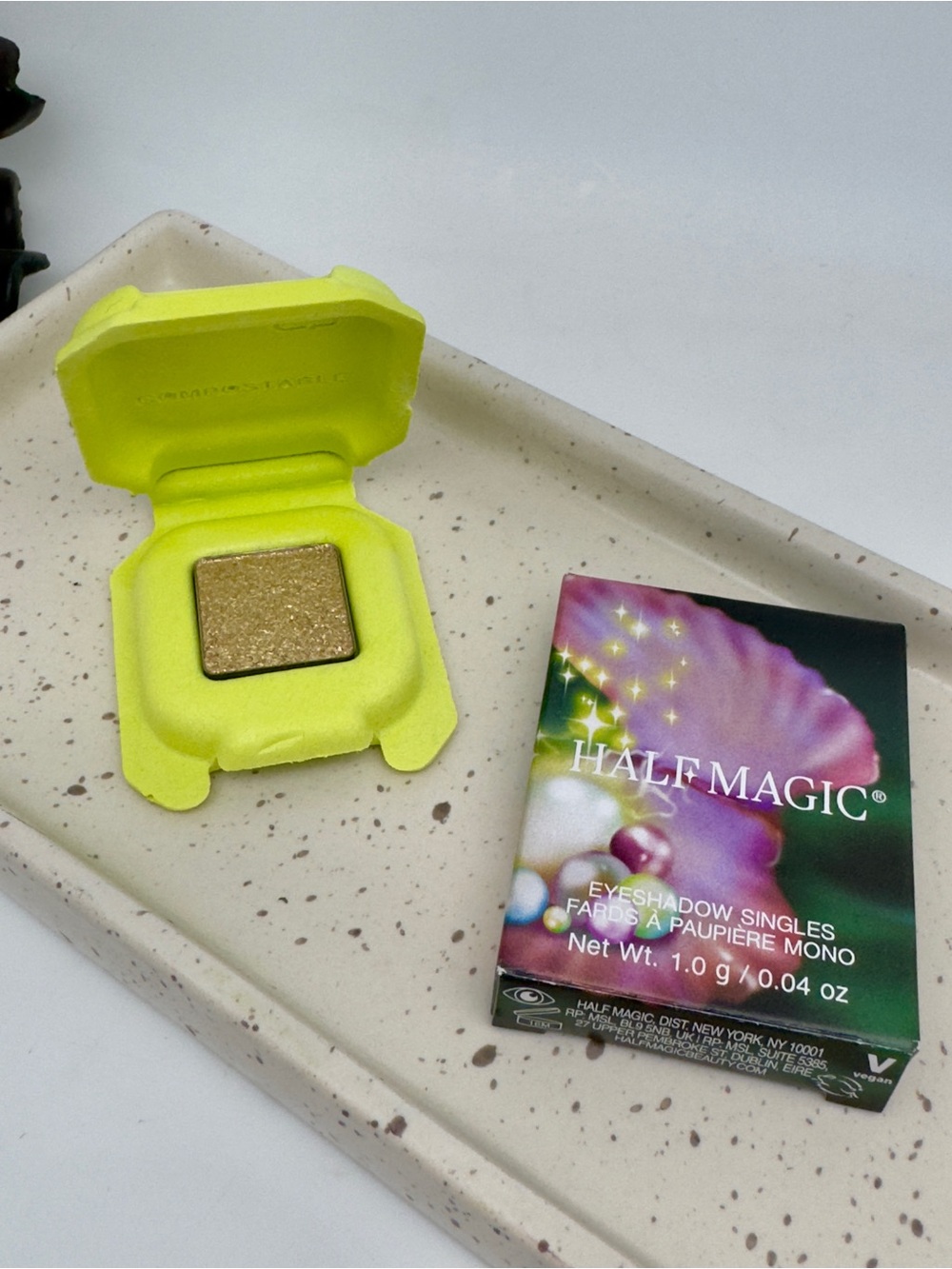 HALF MAGIC BEAUTY Eyeshadow Single in Shade Tickle Spell 0.04 oz
New in Box